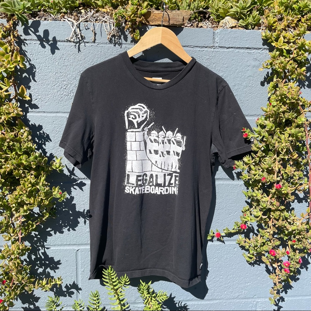 Black medium adidas t-Shirt with Legalize Skateboarding white print